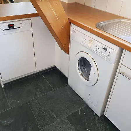 3.5 Zimmer Mit Aussichtsterrasse Apartment Zürich